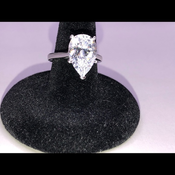 COPY - Cocktails Rings,Clear Pearl shape Zircon 1.5x0.8cm - Picture 3 of 10